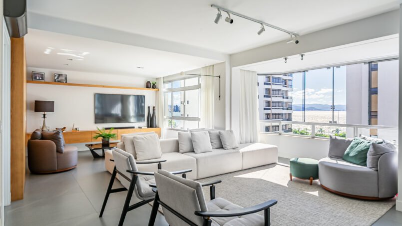 Apartamento de 3 dormitórios no Centro de Florianópolis