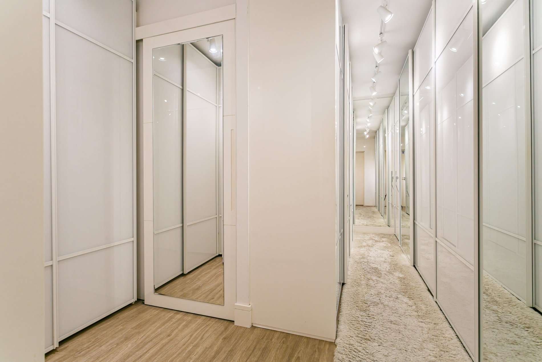 Casa em condomínio no Córrego Grande