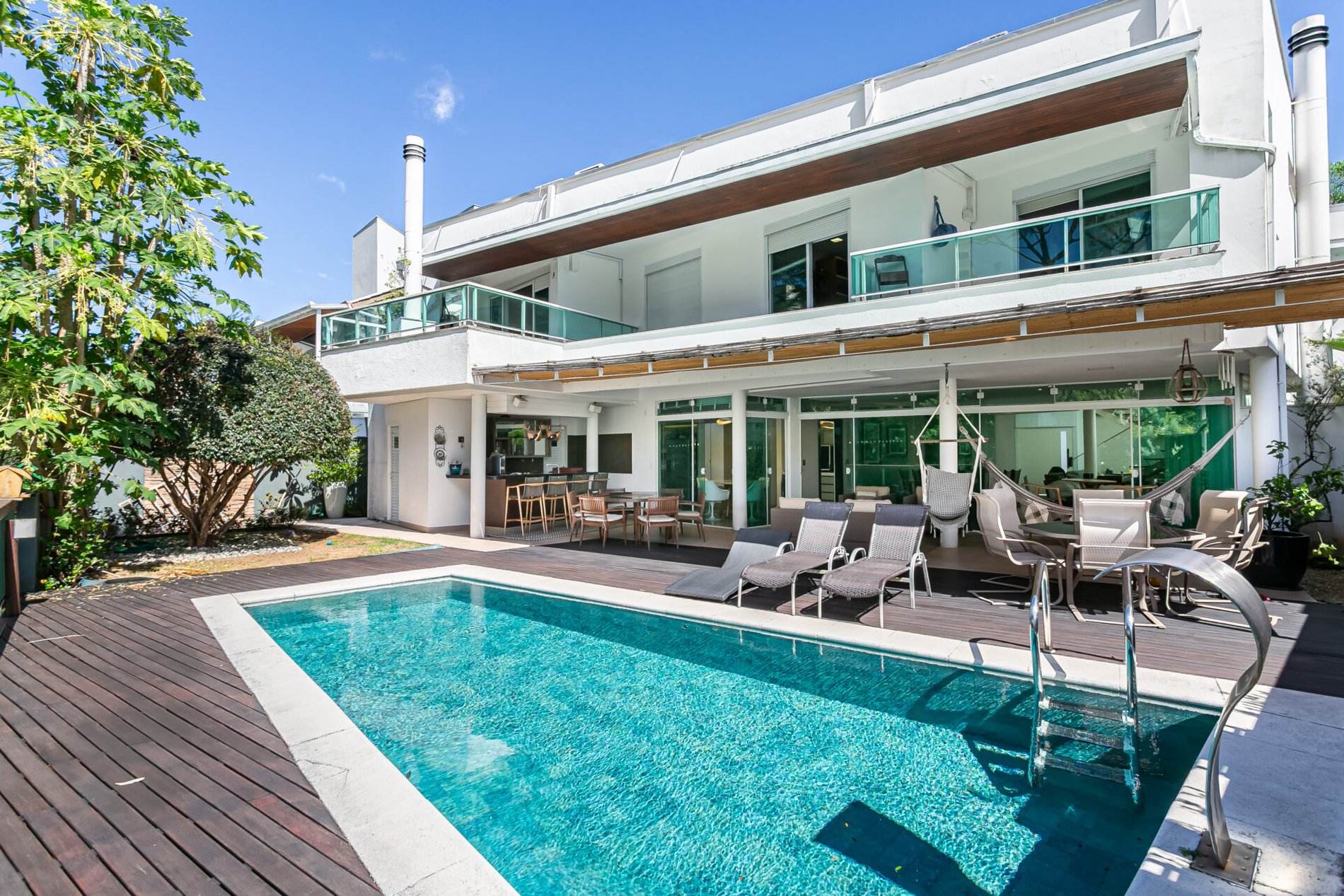 Casa em condomínio no Córrego Grande