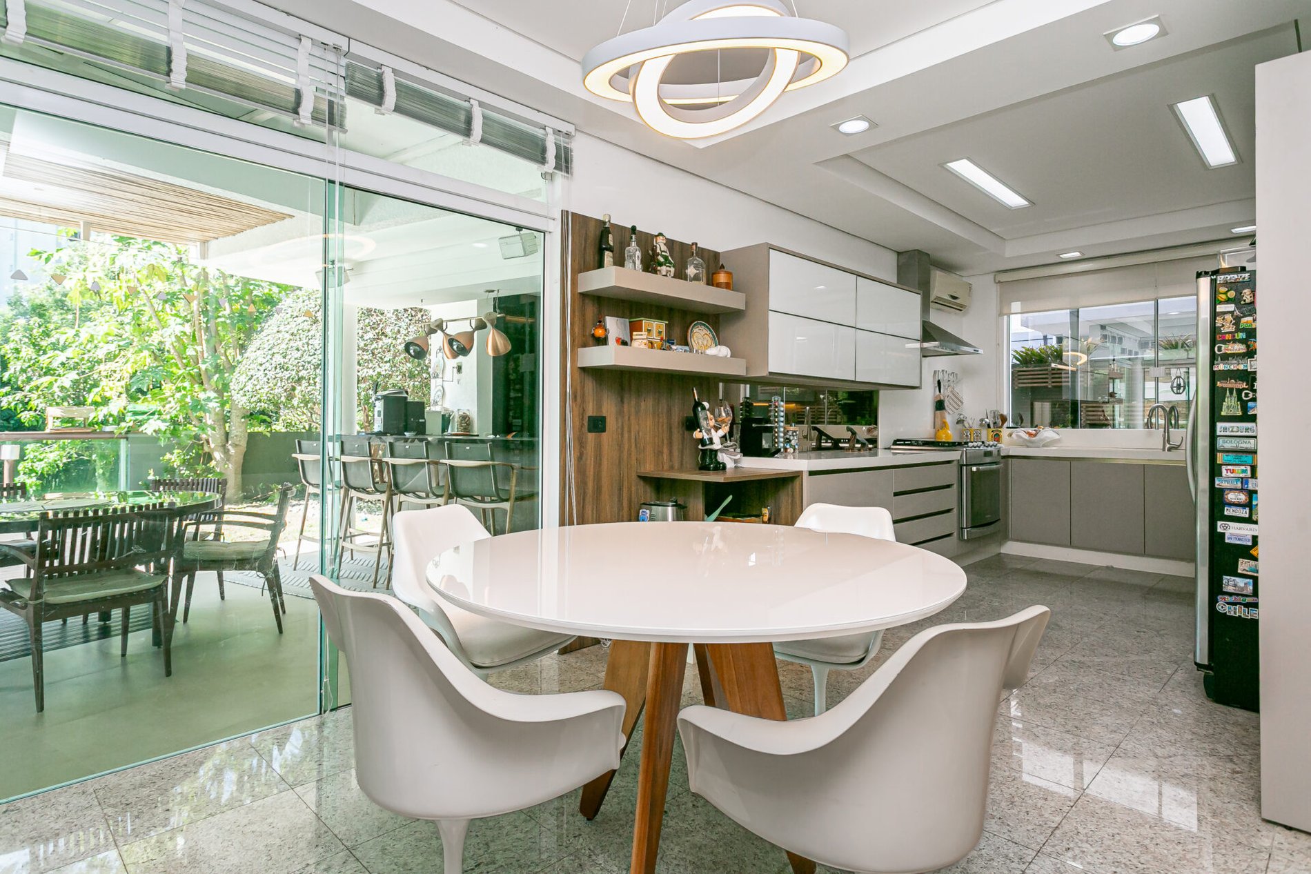 Casa em condomínio no Córrego Grande