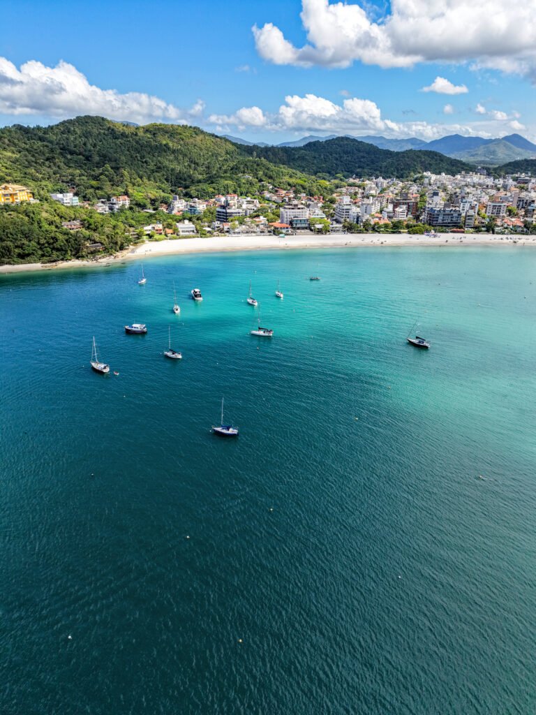 Como investir em uma cobertura de luxo em Florianópolis