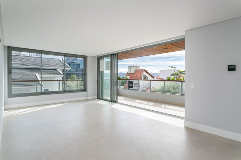 Apartamento com vista mar no Dom Jurerê