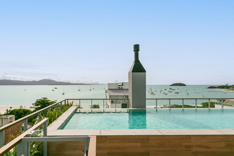 Apartamento com vista mar no Dom Jurerê