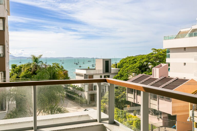 Apartamento com vista mar no Dom Jurerê