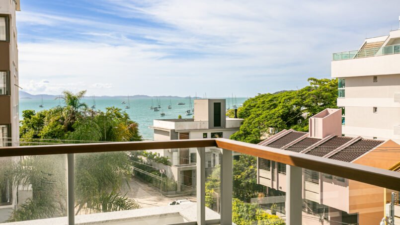 Apartamento com vista mar no Dom Jurerê