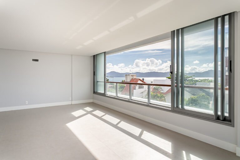 Apartamento com vista mar no Dom Jurerê