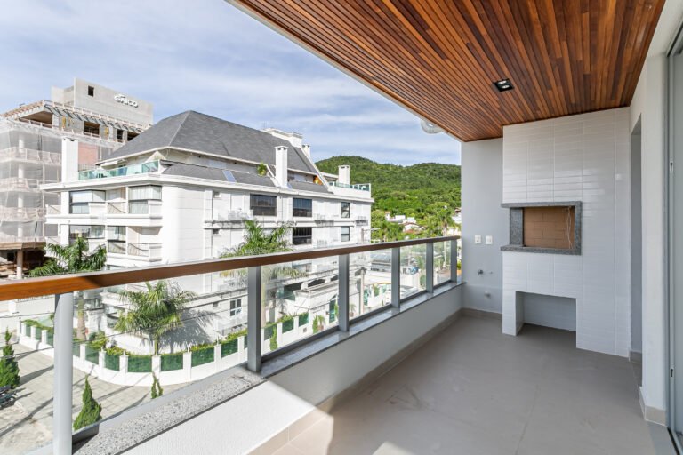 Apartamento com vista mar no Dom Jurerê