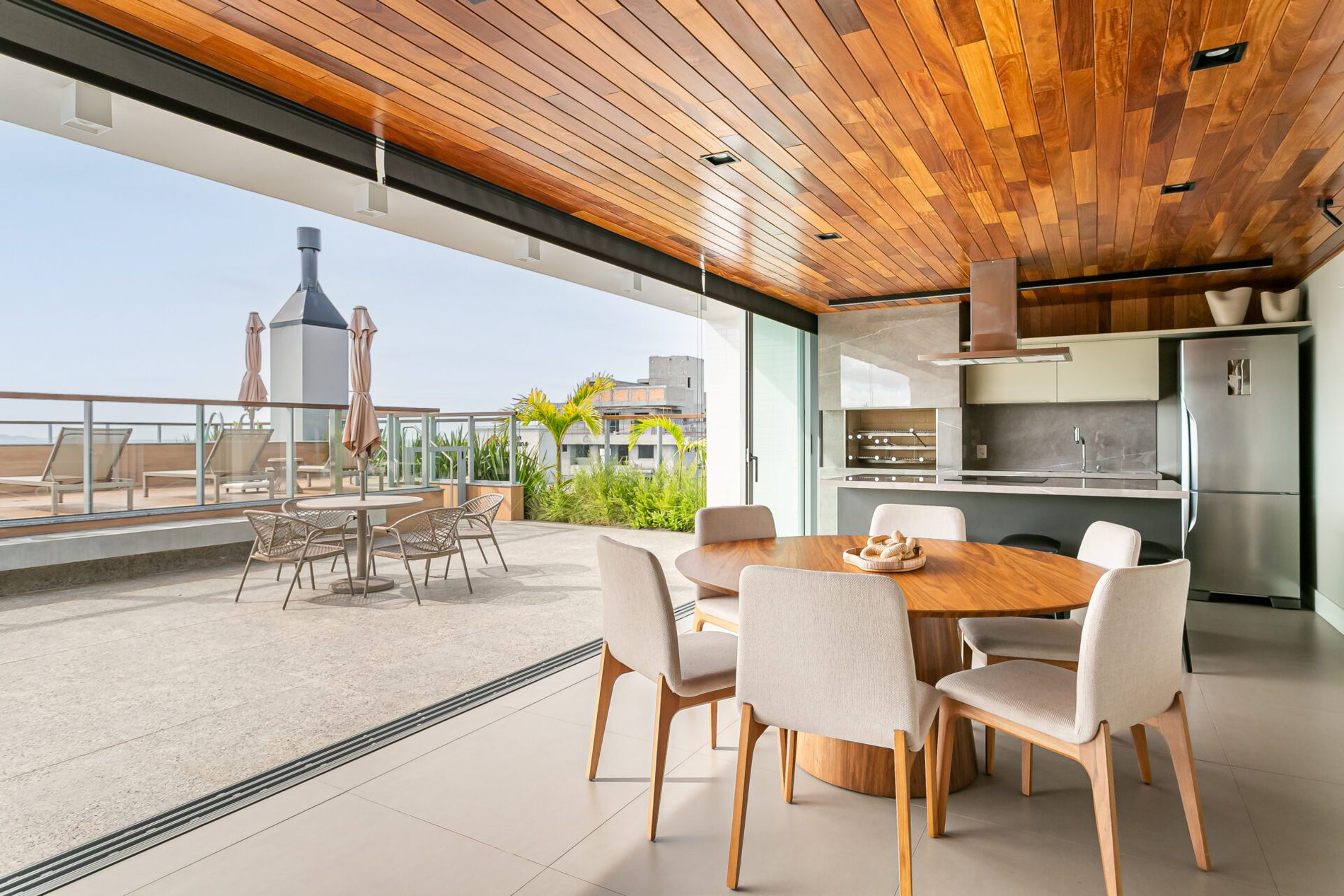 Apartamento com vista mar no Dom Jurerê