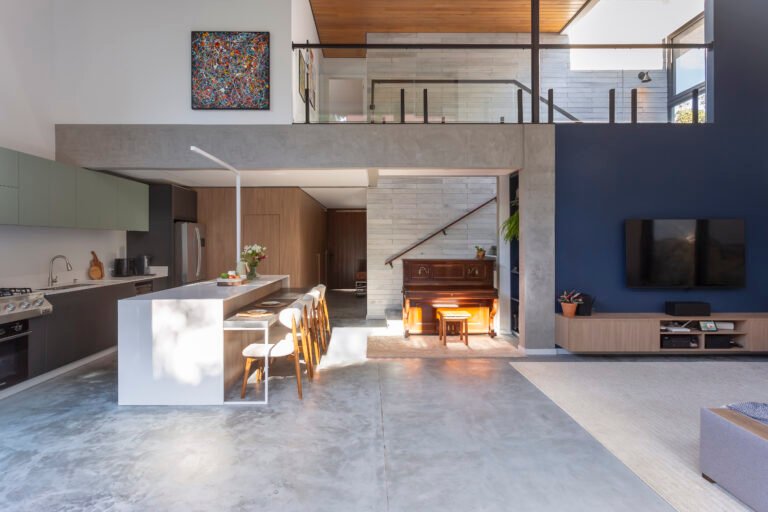 Casa no condomínio Bosque Dourado na Trindade