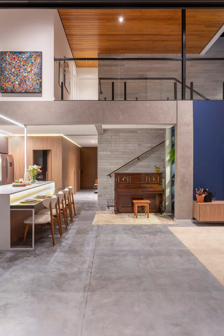 Casa no condomínio Bosque Dourado na Trindade