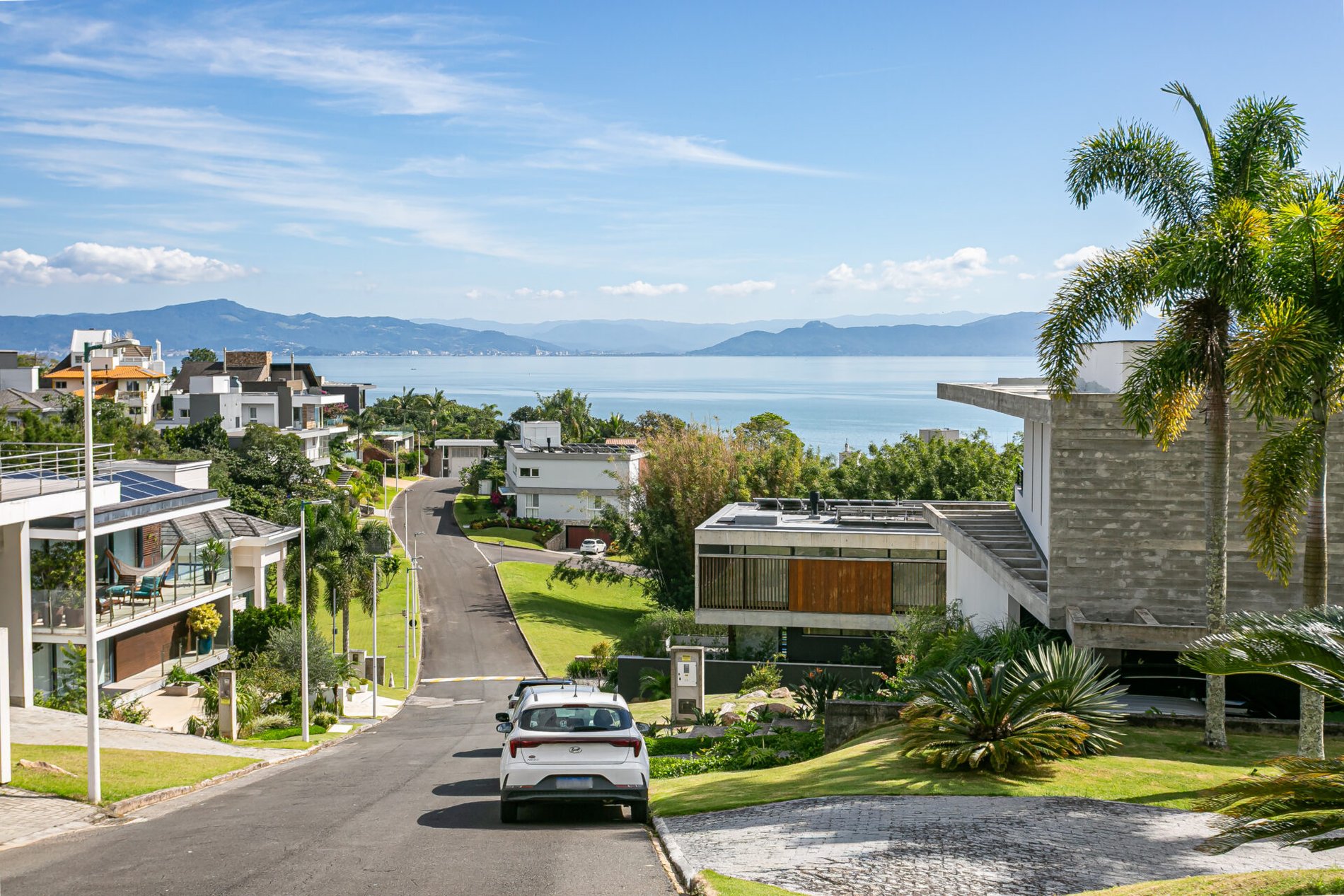 Casa no condomínio Madre Bertha no Cacupé, Florianópolis