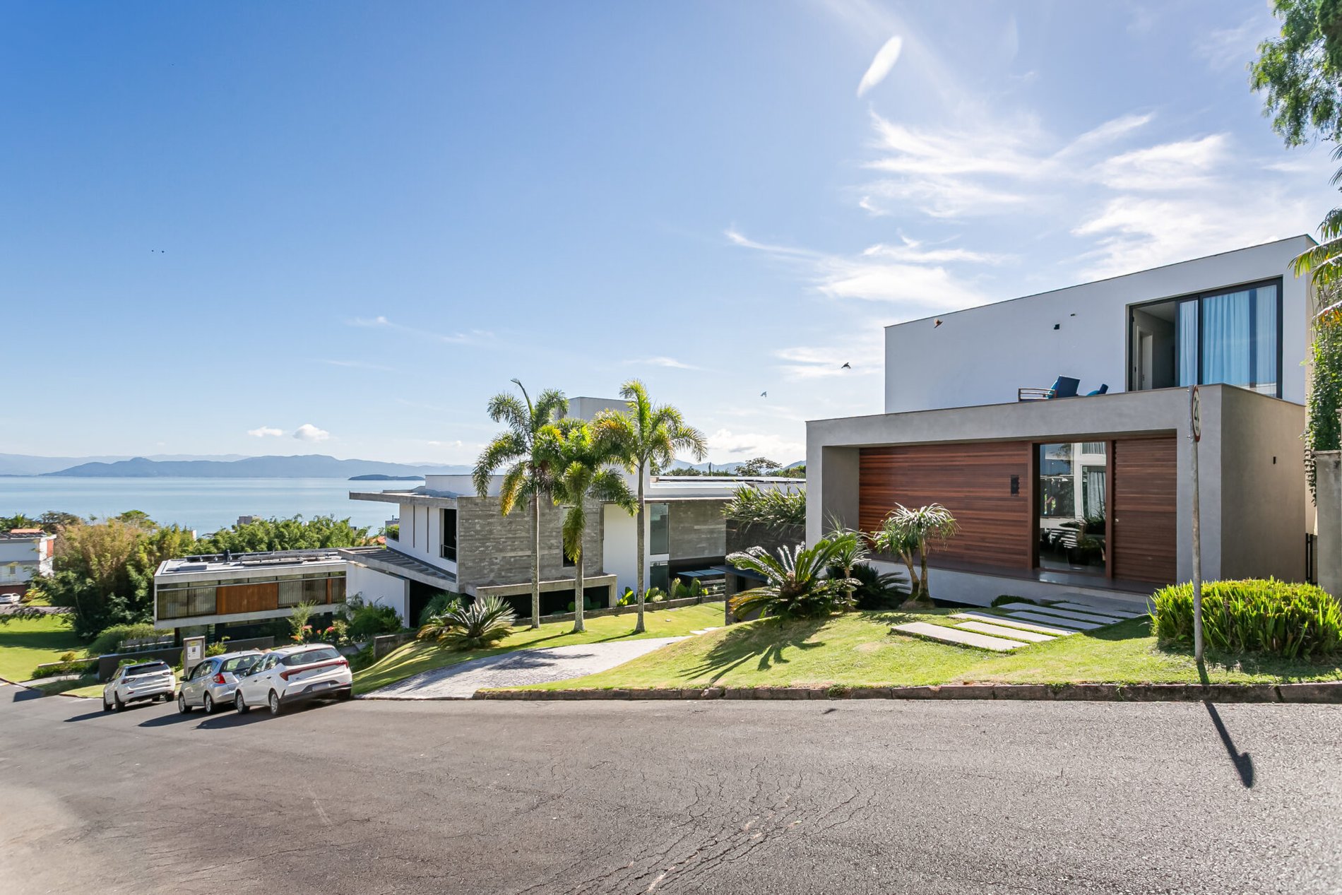 Casa no condomínio Madre Bertha no Cacupé, Florianópolis