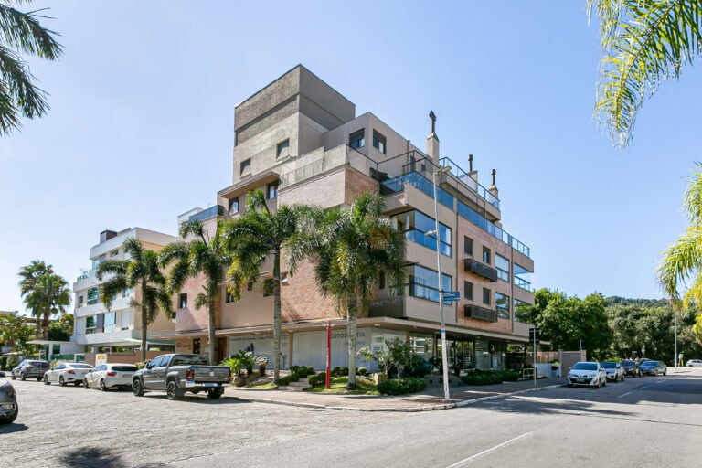 Cobertura Duplex em Jurerê Internacional