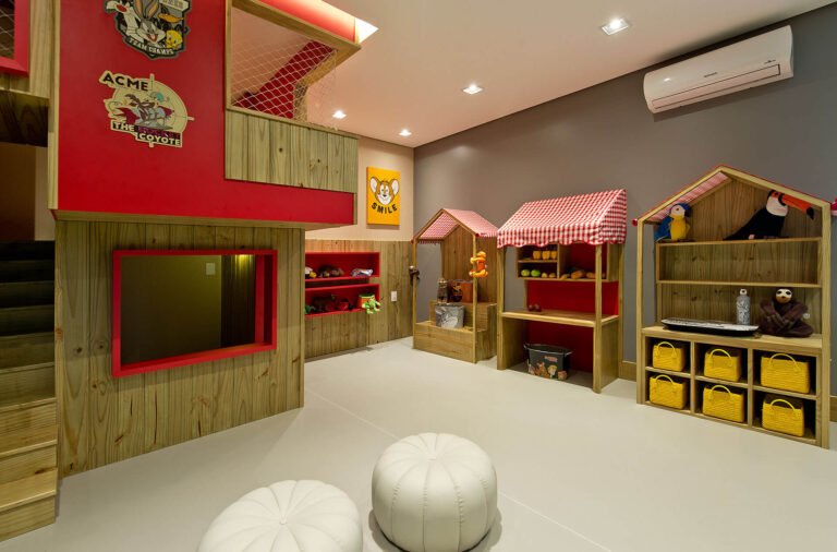 Apartamento no WOK de 3 suítes no Centro de Florianópolis