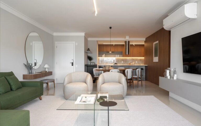 Apartamento no WOK de 3 suítes no Centro de Florianópolis
