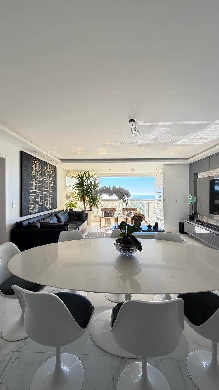 Apartamento frente mar em Canasvieiras