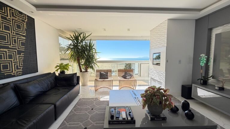 Apartamento frente mar em Canasvieiras