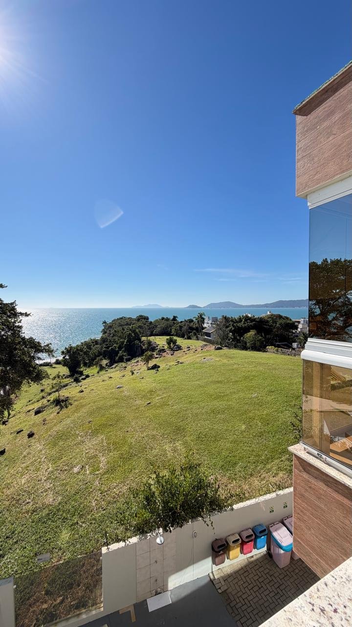 Apartamento frente mar em Canasvieiras