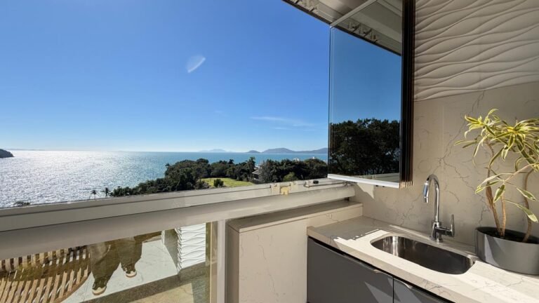 Apartamento frente mar em Canasvieiras