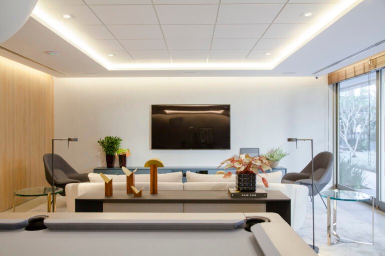 Apartamento com 4 Suítes no Opera House | Woa Beiramar