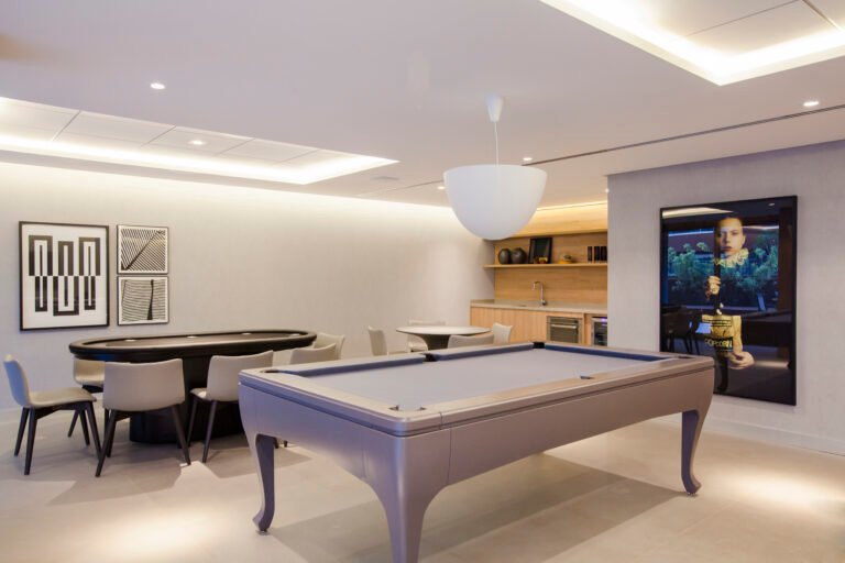 Apartamento com 4 Suítes no Opera House | Woa Beiramar