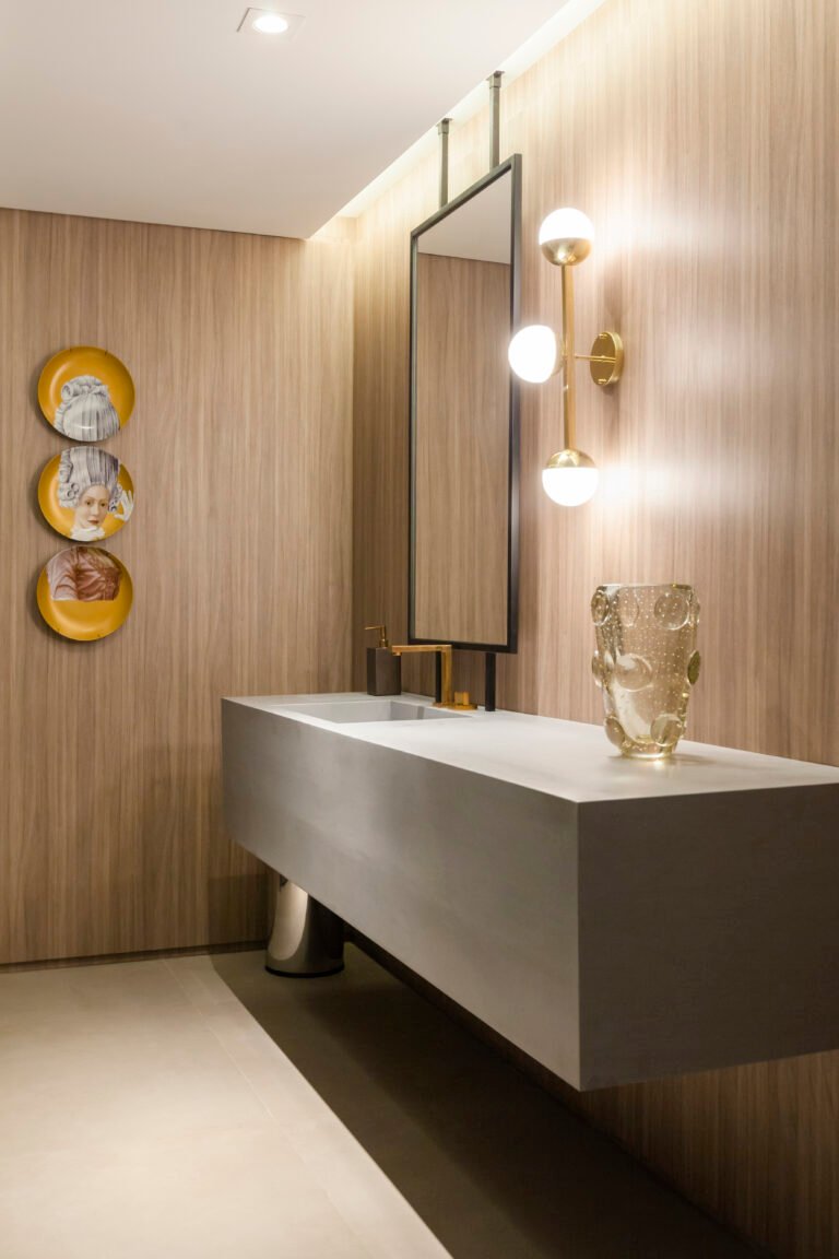 Apartamento com 4 Suítes no Opera House | Woa Beiramar