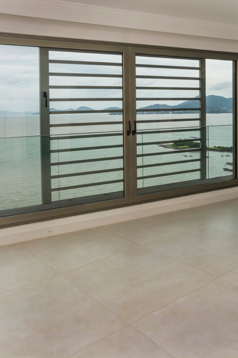 Apartamento com 4 Suítes no Opera House | Woa Beiramar