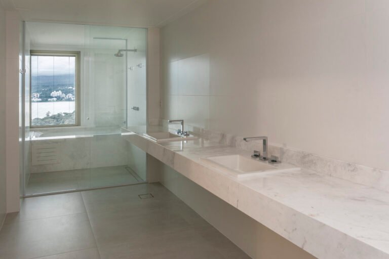 Apartamento com 4 Suítes no Opera House | Woa Beiramar