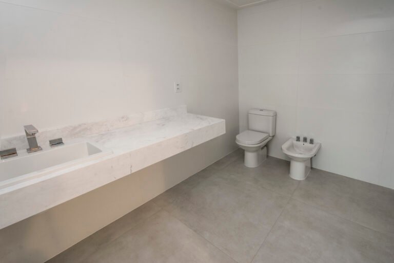 Apartamento com 4 Suítes no Opera House | Woa Beiramar
