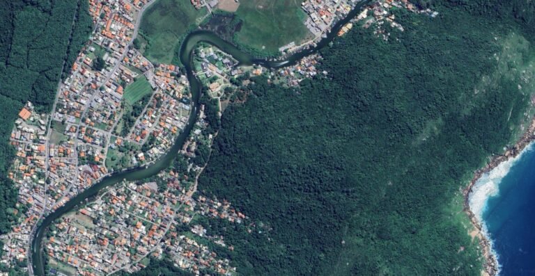 Terreno com projeto aprovado | Barra da Lagoa em Florianópolis