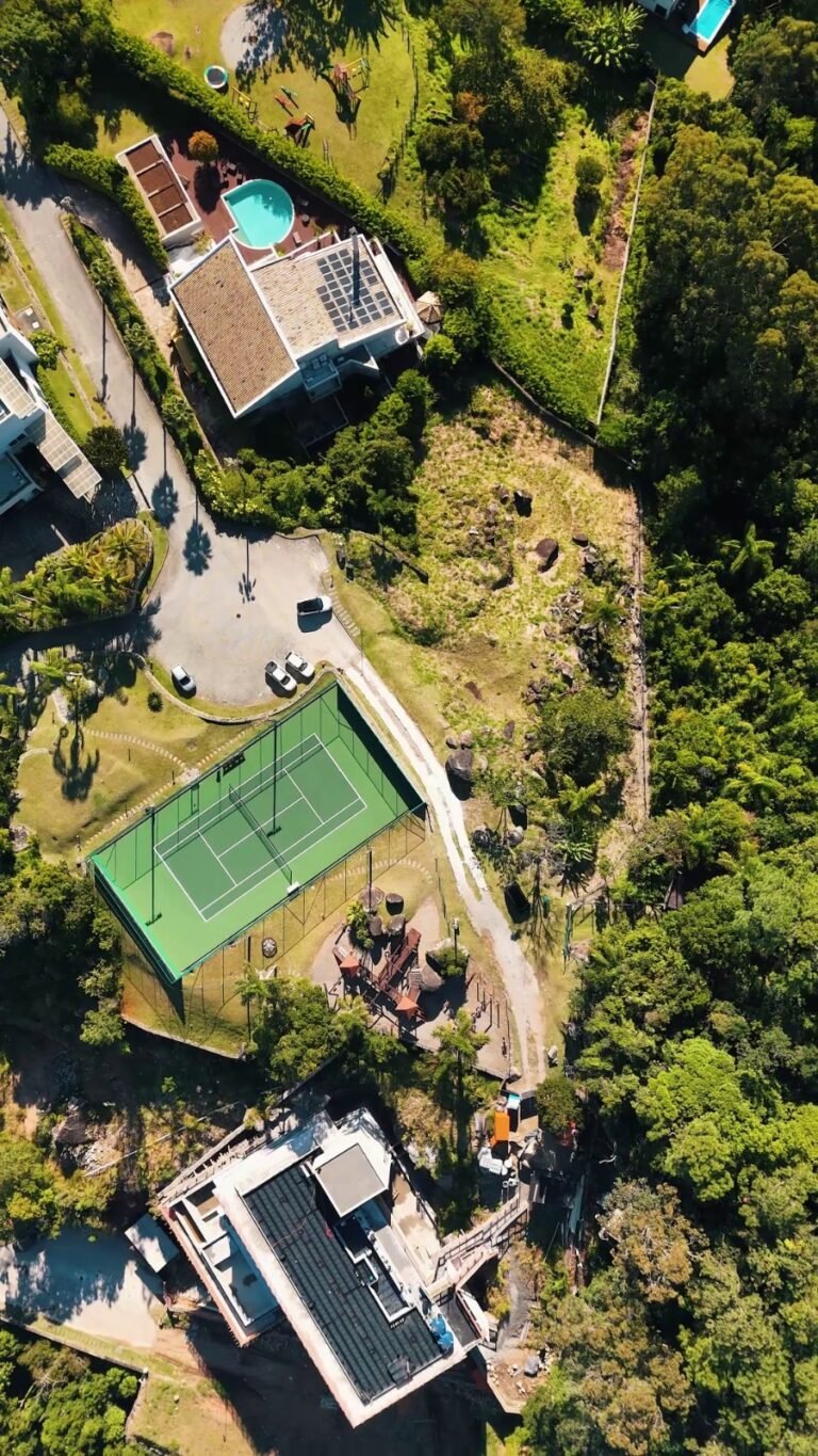 Terreno no condomínio Saint Barth | Cacupé em Florianópolis