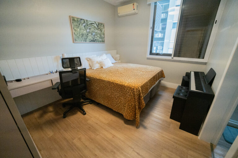 Apartamento com 3 Suítes | Beiramar de Florianópolis