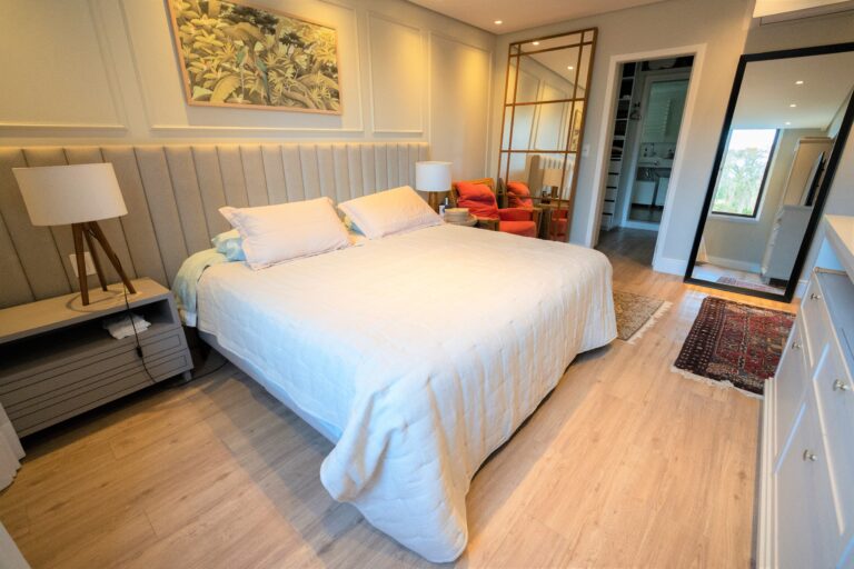 Apartamento com 3 Suítes | Beiramar de Florianópolis