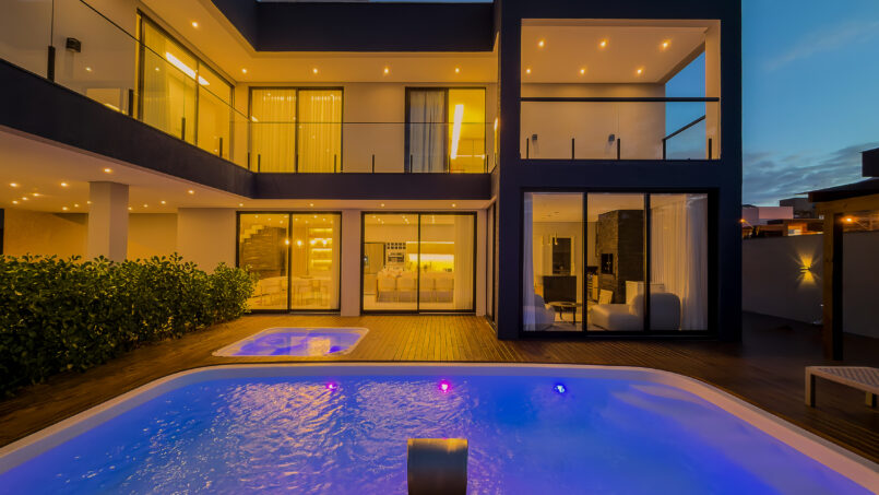 Casa em condomínio mobiliada | Ingleses