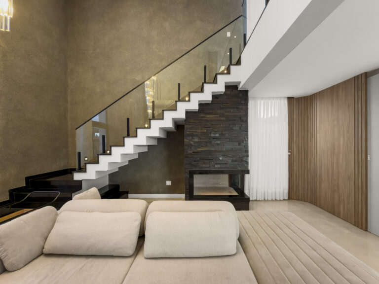Casa em condomínio mobiliada | Ingleses
