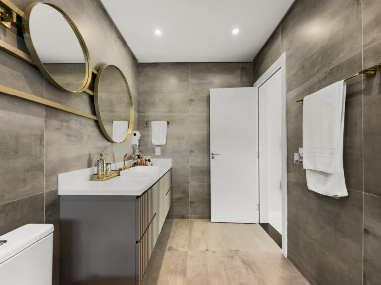 Casa em condomínio mobiliada | Ingleses