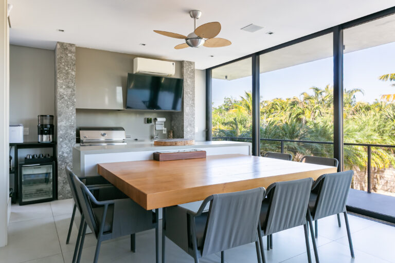 Casa na Praia Mole | Assinatura Giovanni Bonetti — Florianópolis