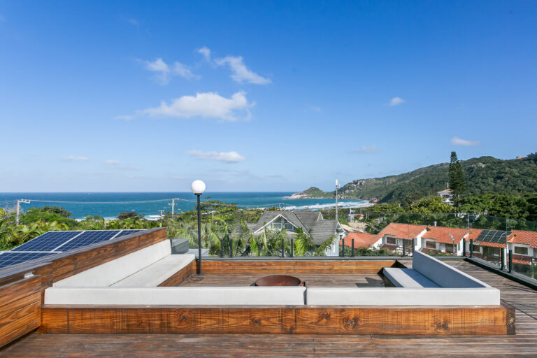 Casa na Praia Mole | Assinatura Giovanni Bonetti — Florianópolis