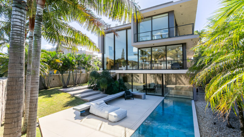 Casa na Praia Mole | Assinatura Giovanni Bonetti — Florianópolis