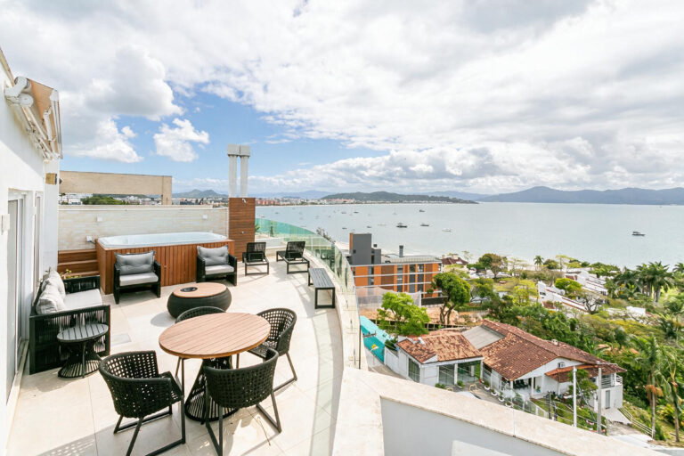 Cobertura | Plaza Gran Loft em Jurerê