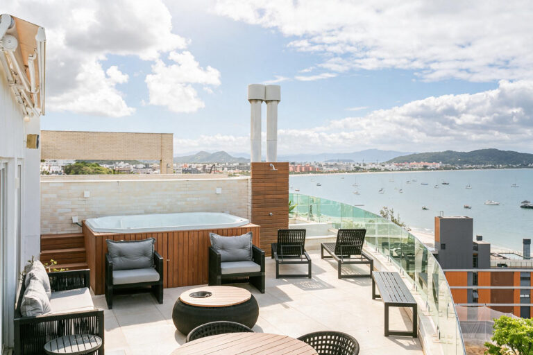 Cobertura | Plaza Gran Loft em Jurerê