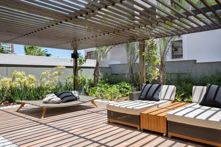 Apartamento na Beira-Mar de Florianópolis | Sonata Place